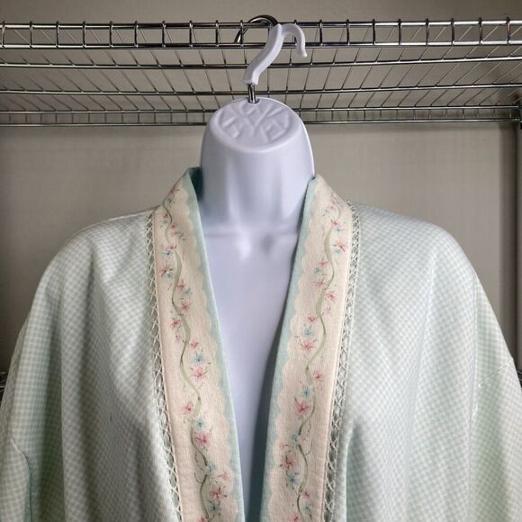 Earth Angels Women's Green Fleece Robe Size L Loungewear Soft Pastels Cozy - Picture 7 of 13